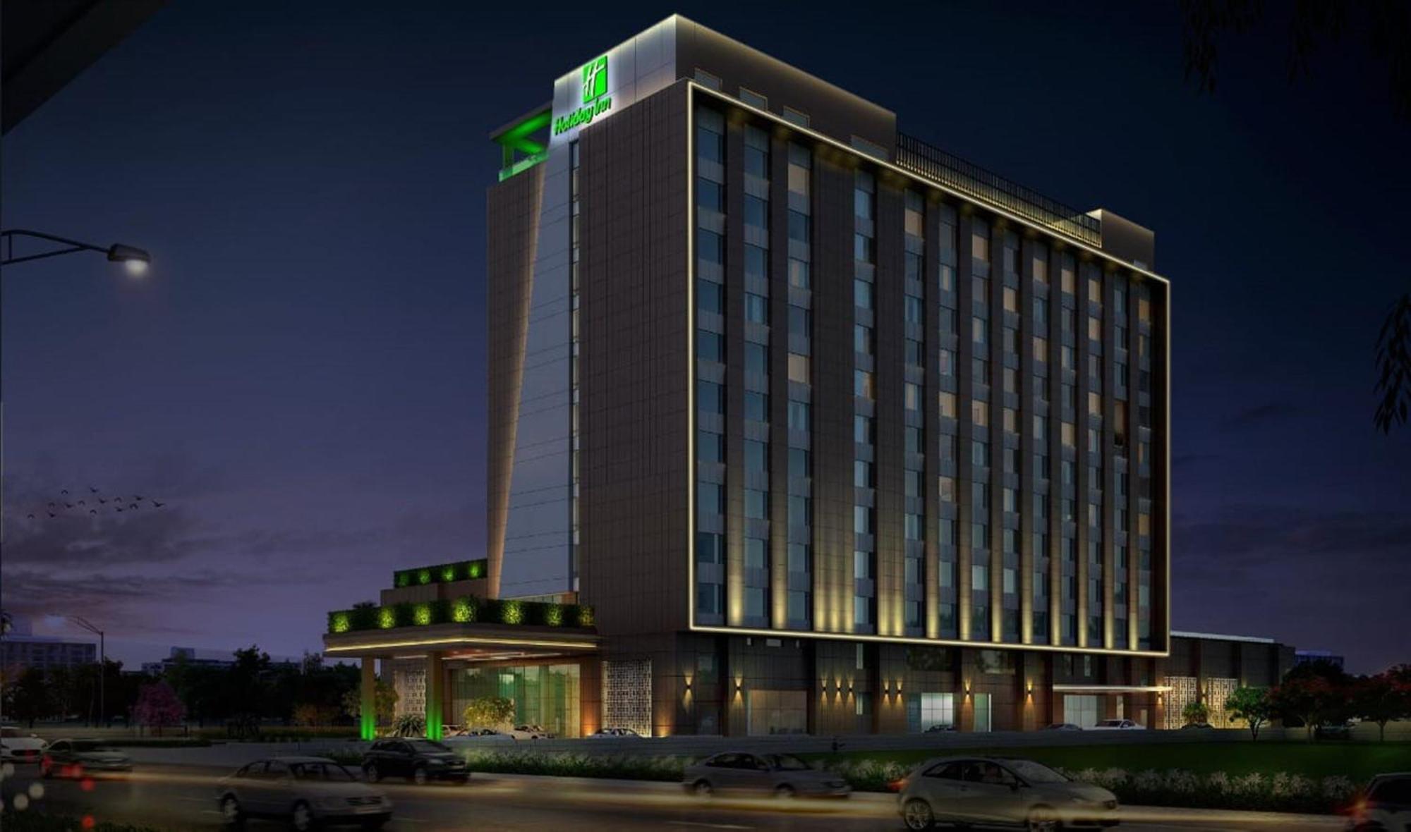 Holiday Inn Lucknow Airport By Ihg Exterior foto